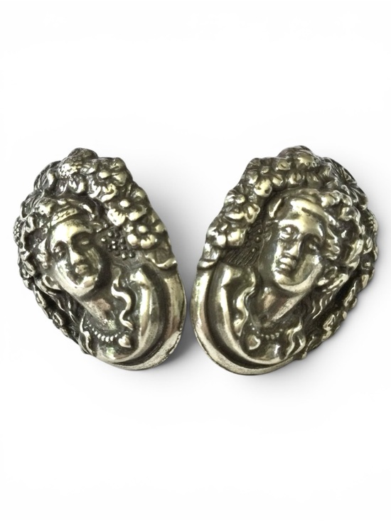Brighton Jewelry - Vintage Brighton Silver‑Plated Heart Cameo Stud Earrings – Pierced